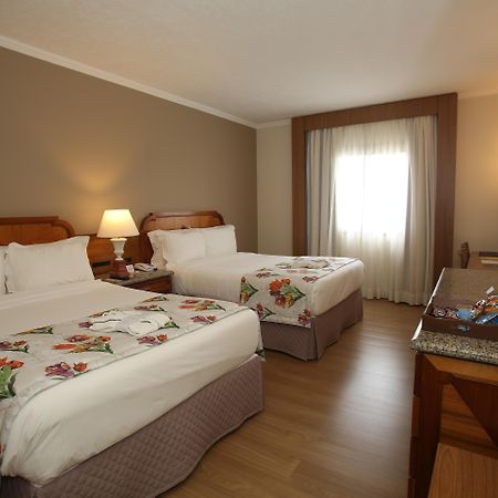 Mabu Thermas Grand Resort Foz do Iguacu Bagian luar foto A room at the hotel