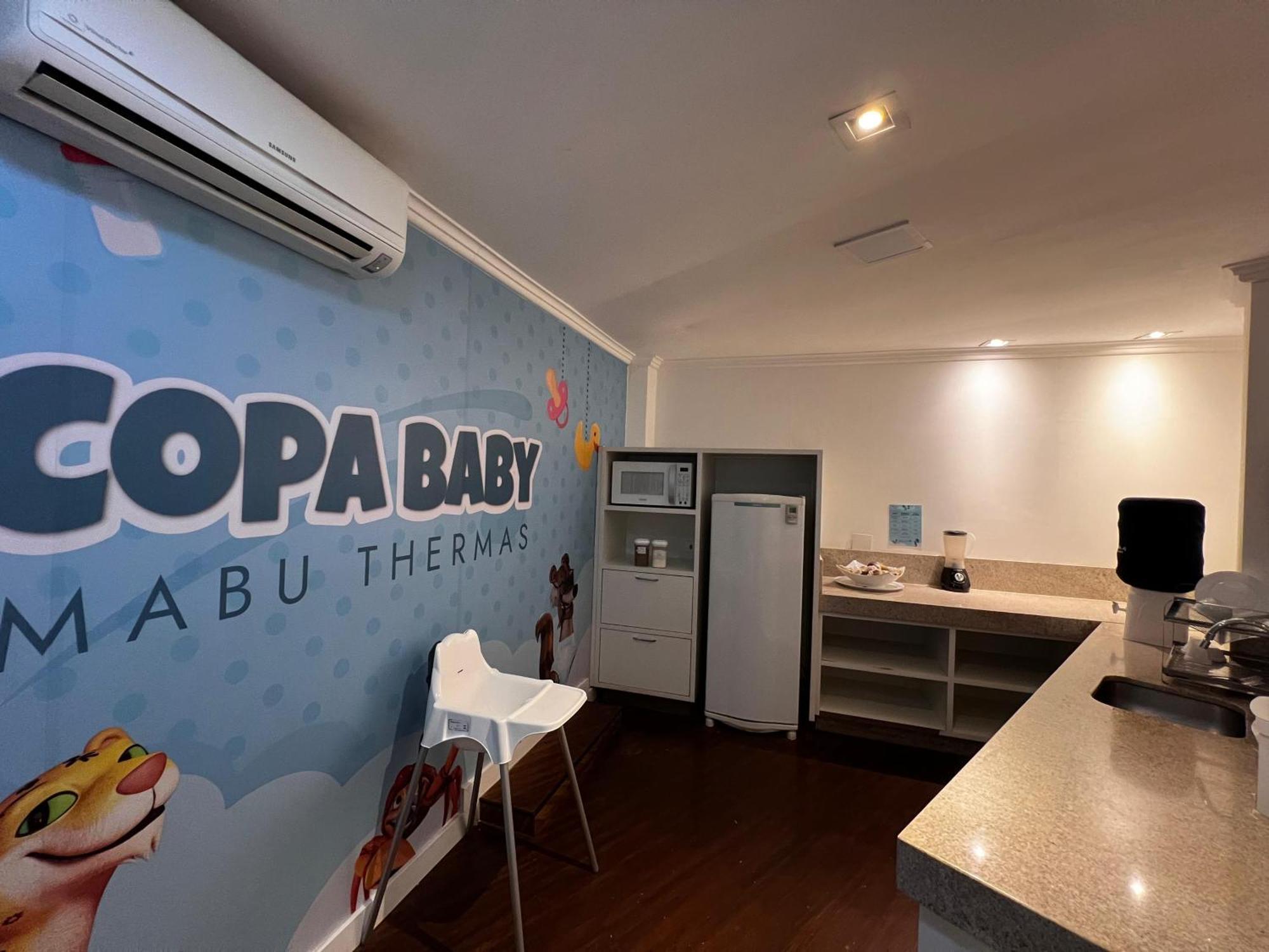 Mabu Thermas Grand Resort Foz do Iguacu Bagian luar foto A laboratory in the hospital